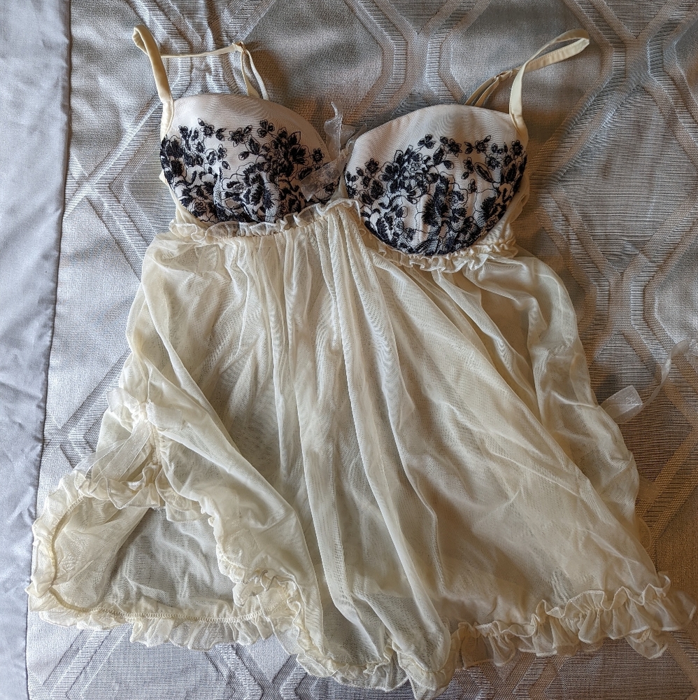 Victoria's Secret 36C Babydoll Lingerie